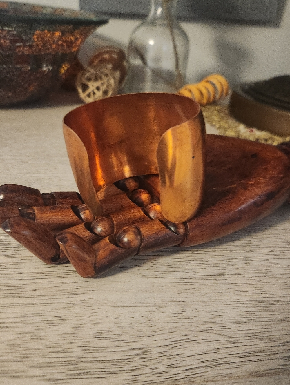 VINTAGE HANDCRAFTED ARTS & CRAFTS  COPPER CUFF BRACELET  Unbranded.
